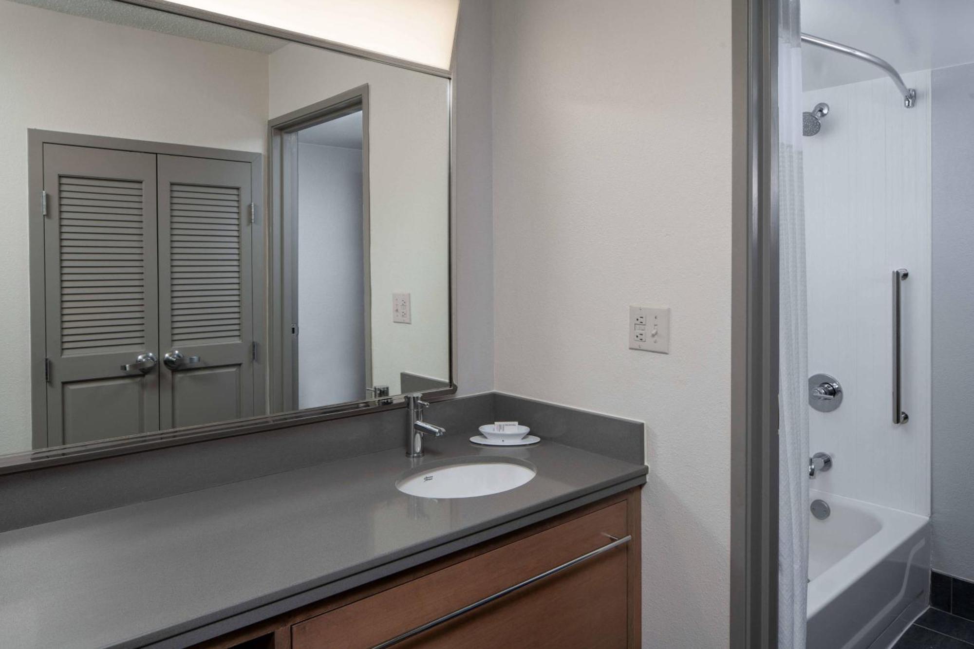 Courtyard By Marriott Covington / Mandeville Kültér fotó